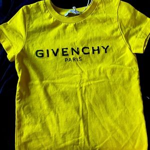 Givenchy T-Shirt